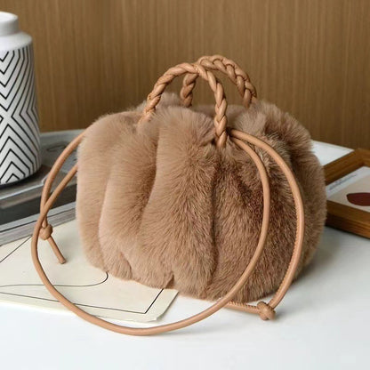 Plush Versatile Handbag Women's Pleated Cloud Bag